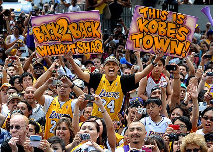 球迷热议NBA比分雷霆与强敌鏖战至最后一刻