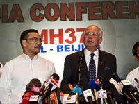 马来西亚总理发布失联客机最新消息[组图]