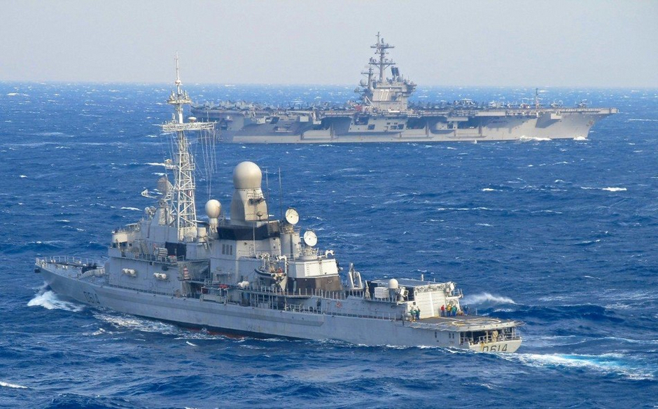 美法航母戰艦在地中海聯演 “封堵”黑海口[組圖]