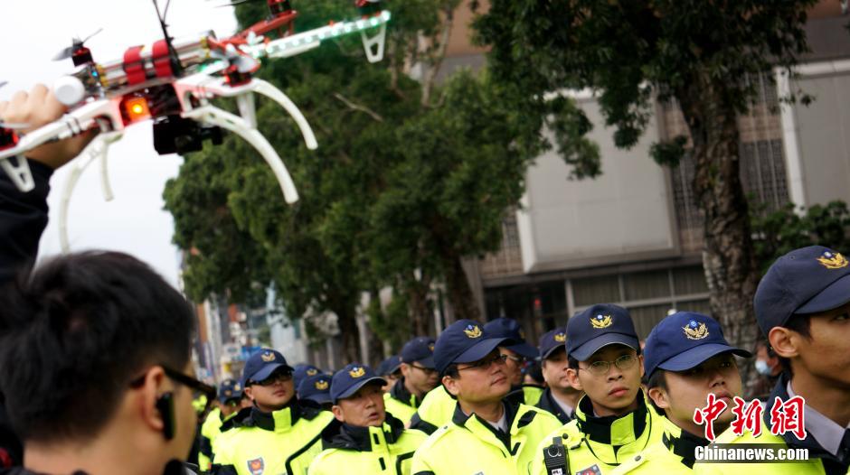 3月22日，台灣“立法院”外安保力量加強。