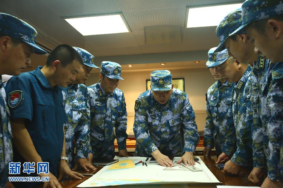 中国海军第十七批护航编队抵澳搜寻马航失联客机