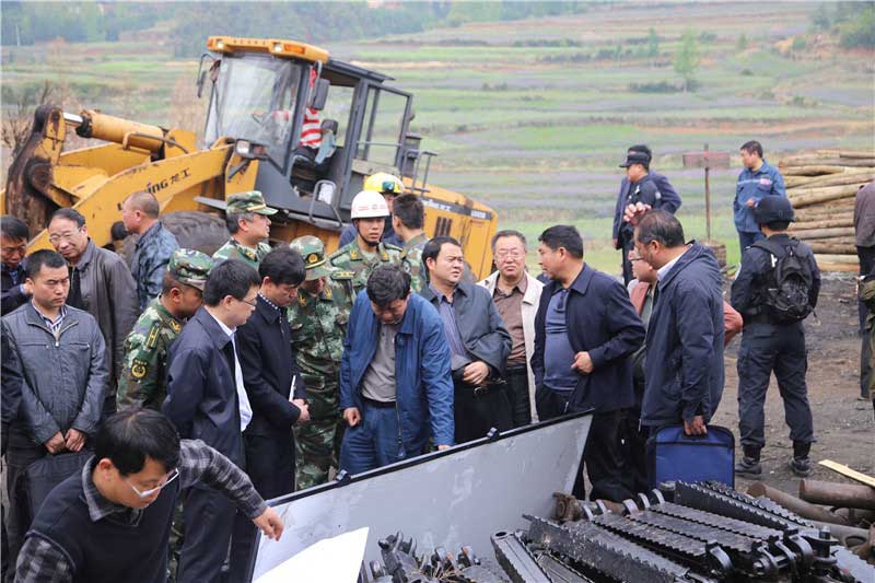 高清組圖：雲南曲靖一煤礦透水22人被困 500余人開展救援工作【4】