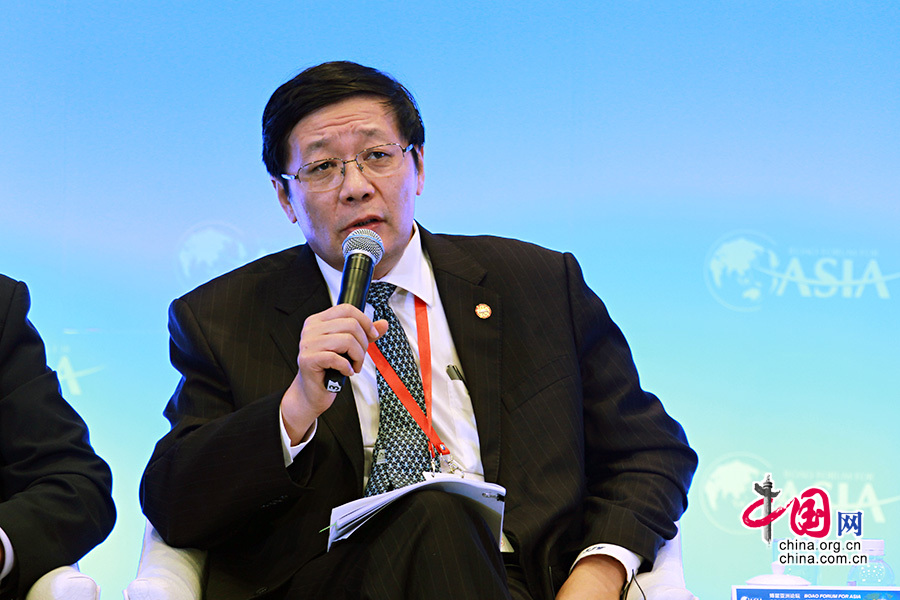 2014年4月10日，博鰲亞洲論壇，“APEC：因應亞洲的新未來”分論壇舉行。圖為財政部部長樓繼偉