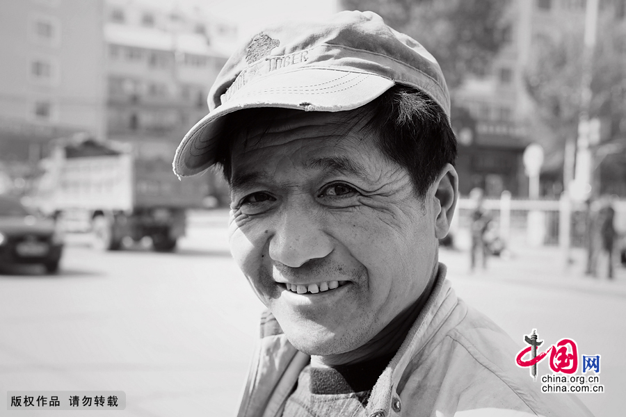 【图片故事】农民工的微笑