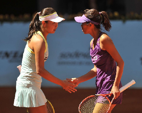 马德里公开赛:彭帅/谢淑薇逆转晋级女双四强