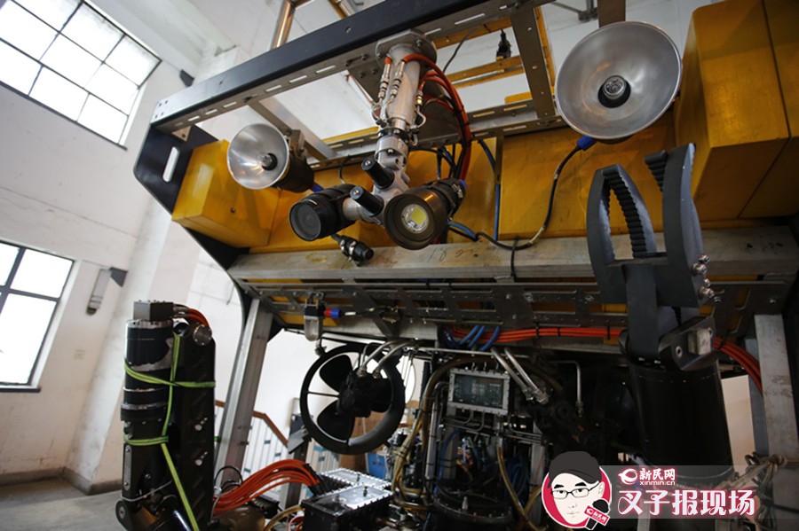 走近“海馬”深海潛水器 可探底4500米