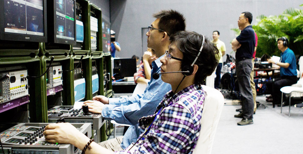 亚信峰会转播幕后团队群像