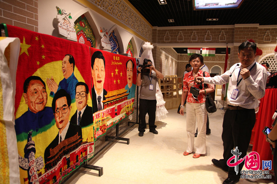 華南城將建成“新絲路”永久性商品展示交易中心