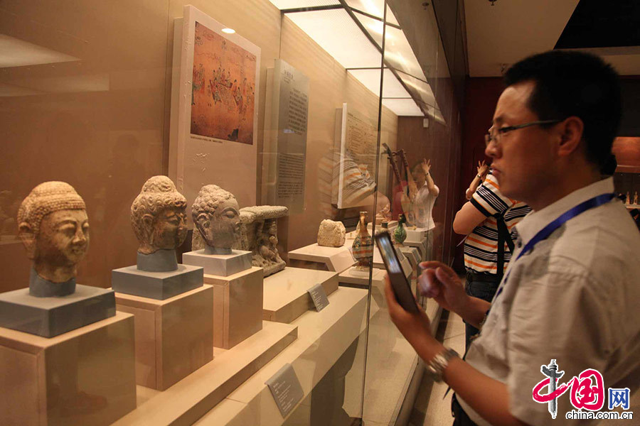 5月22日上午，中國媒體絲路行採訪團一行來到大唐西市，並參觀大唐西市博物館。中國網記者 李佳攝影