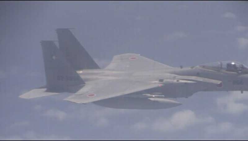 国防部公布日方飞机干扰中国军机视频【3】