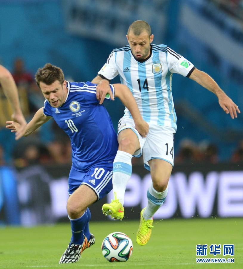 （世界盃）（1）足球——小組賽F組：阿根廷對陣波黑