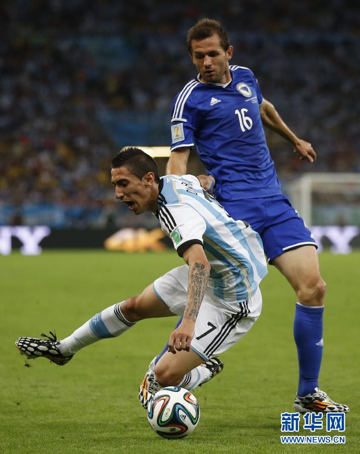 （世界盃）（16）足球——小組賽F組：阿根廷對陣波黑