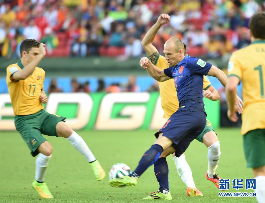 （世界杯）（24）足球——小组赛B组：澳大利亚队对阵荷兰队