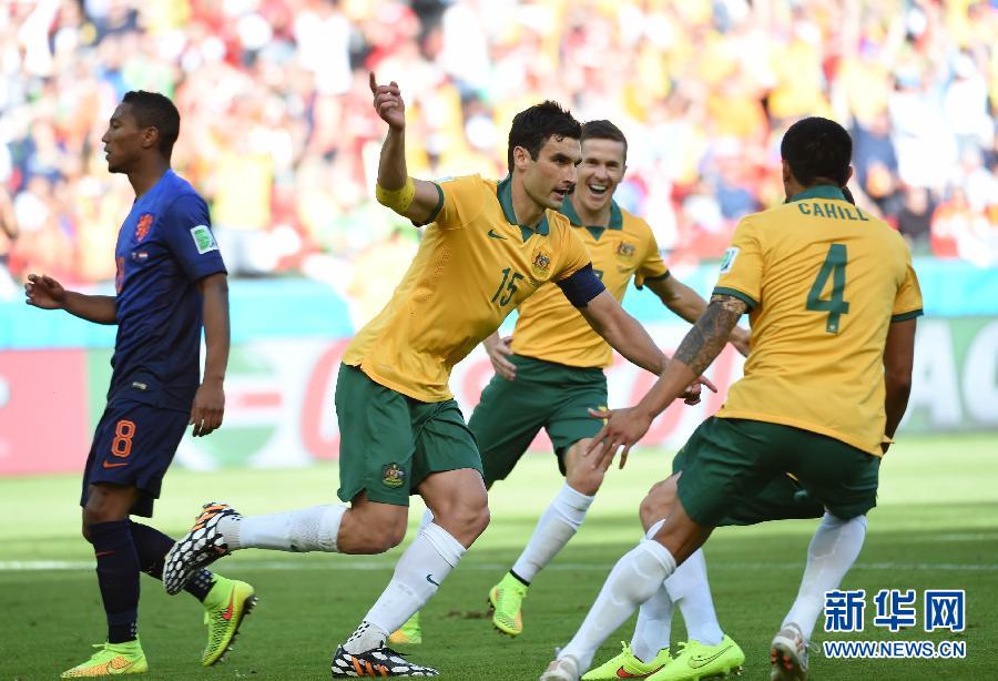 （世界杯·进球时刻）（8）足球——小组赛B组：澳大利亚队攻入点球