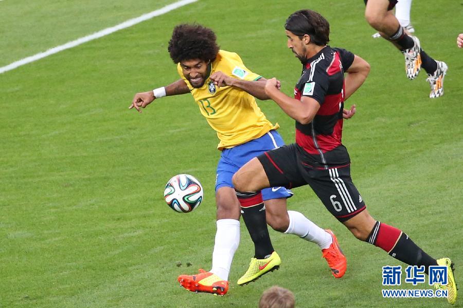 （世界盃）（5）足球——準決賽：巴西隊對陣德國隊