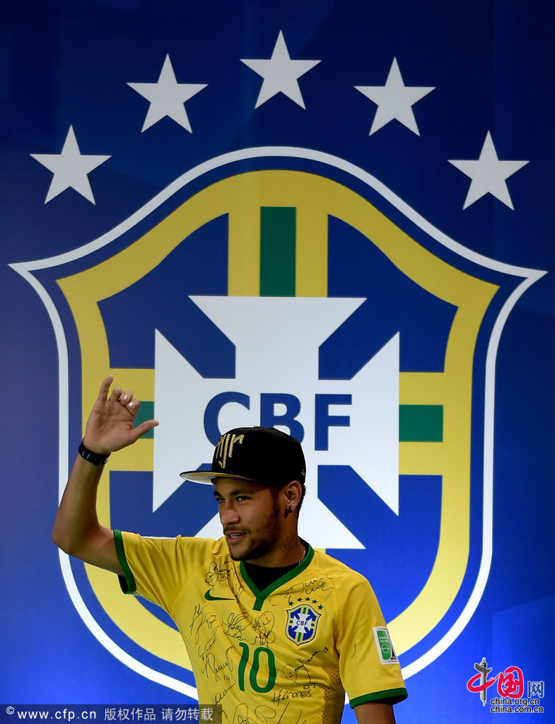 2014巴西世界盃第29日：內馬爾出席發佈會 談受傷情緒失控抹眼淚[組圖]