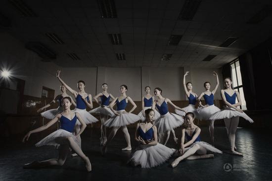 北京舞蹈學院畢業照極致唯美 女星芭蕾造型比拼