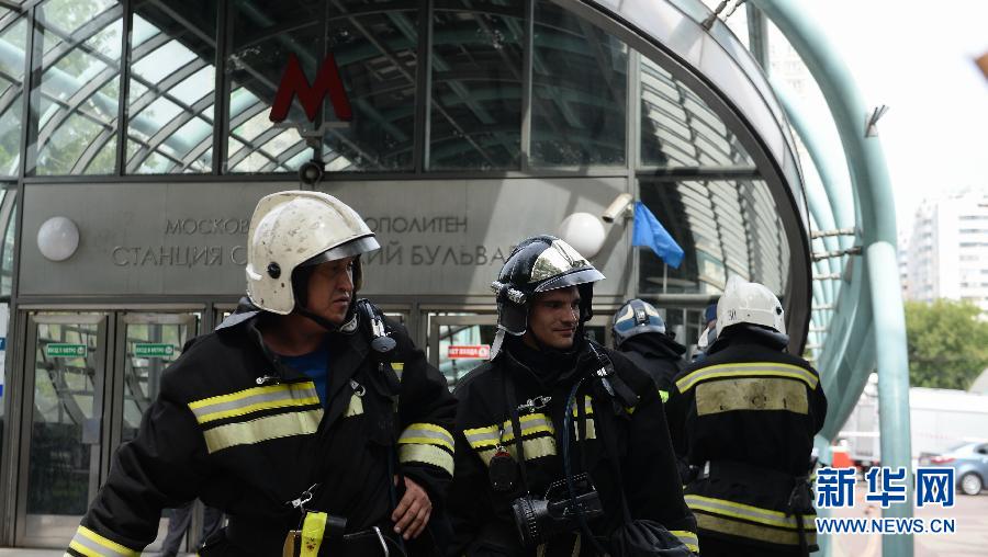 （国际）（2）莫斯科地铁车厢脱轨事故伤亡人数上升