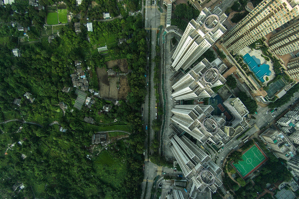 航拍香港：半城蒼翠半城樓[組圖]