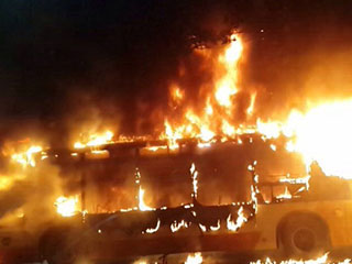 广州301公交车发生爆燃 已致2死32伤