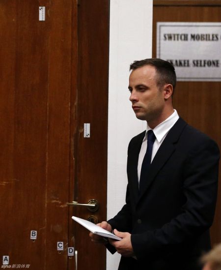 “刀锋战士”身陷夜店口角