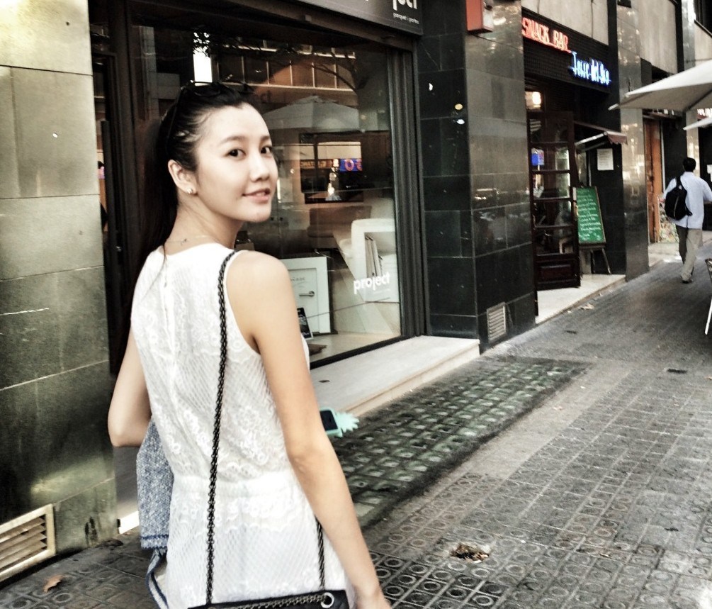 乌贼刘西班牙葡萄牙度假遭遇钱包护照被偷