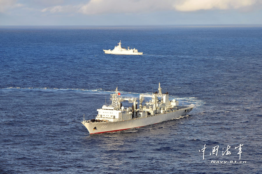 中國海軍綜合補給艦千島湖艦