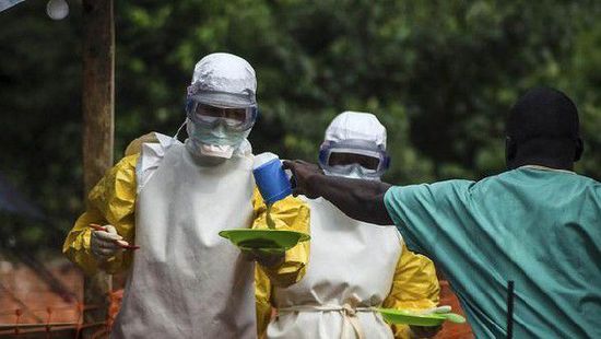 加拿大医生接触埃博拉病毒后回国隔离