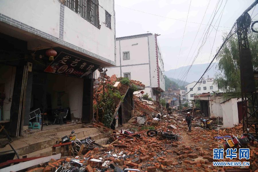 云南鲁甸地震遇难人数增至381人