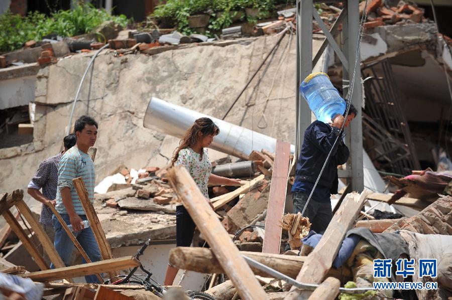 魯甸6.5級地震已造成410人死亡