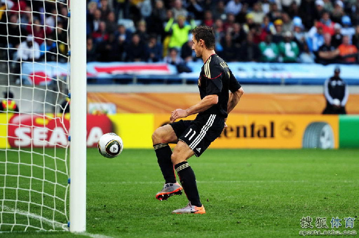 2010南非世界杯用球号称是有史以来最圆的足