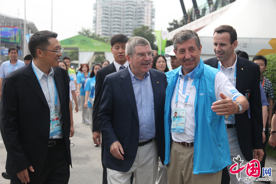 8月20日，2014南京青奧會賽艇項目決賽在南京水上運動學校舉行。國際奧會主席巴赫來到比賽現場。