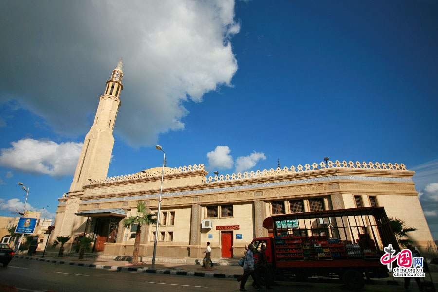老城区的清真寺宣礼塔