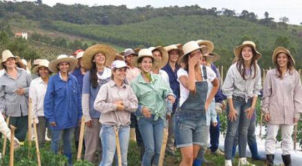 英国小镇上千名<em>女孩</em>遭<em>性侵</em>_ 视频中国