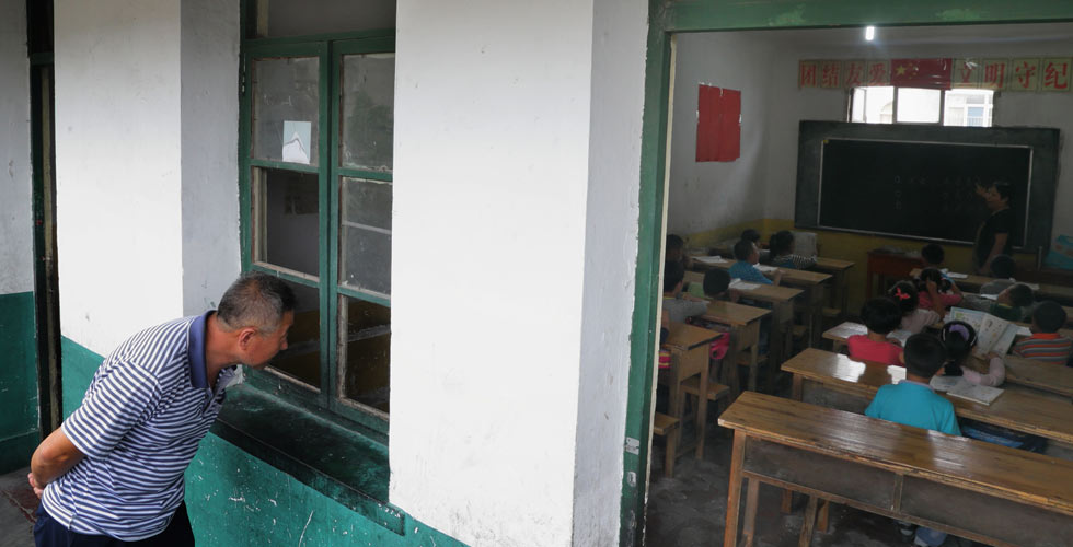 一所农民工子弟学校的开学难题