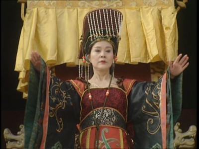 母亲越强势 <em>儿子</em>越懦弱 <em>女儿</em>显霸道 _ 中国网