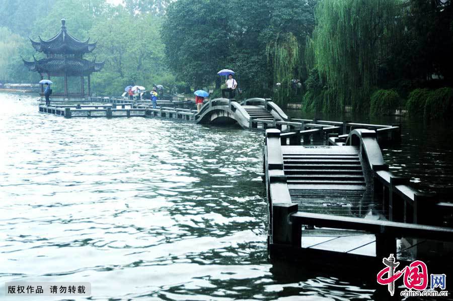 西湖 杭州 雨景 98986