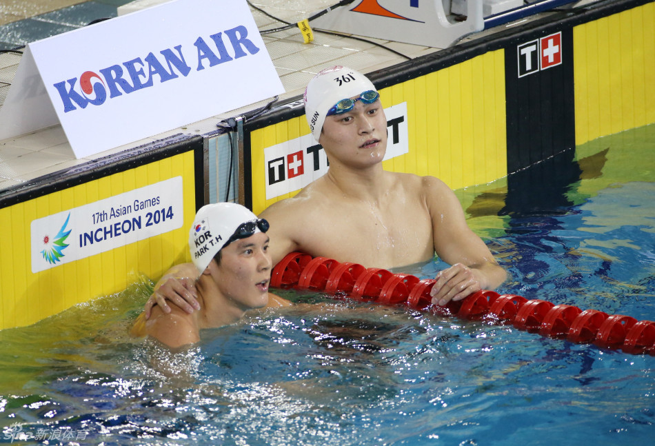 1500米自由泳孙杨全程领先轻松夺冠 朴泰桓获第4