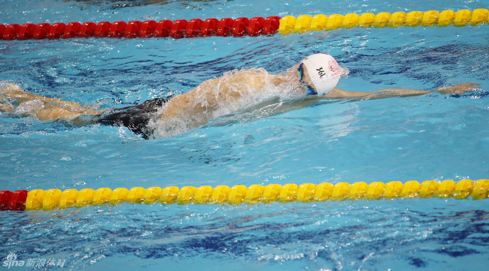 1500米自由泳孙杨全程领先轻松夺冠 朴泰桓获第4