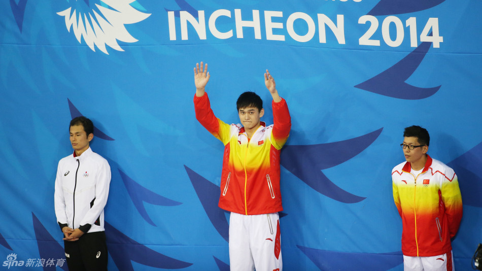 1500米自由泳孙杨全程领先轻松夺冠 朴泰桓获第4