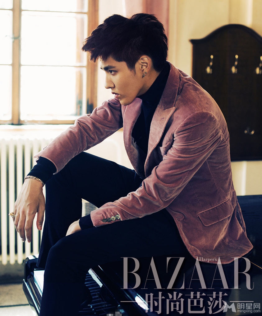 吴亦凡高冷大片 尽展男神独特魅力_生活频道