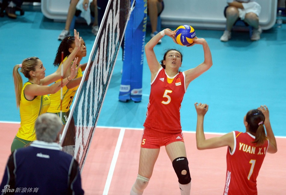 女排世錦賽中國0-3遭巴西橫掃 六強賽無緣開門紅
