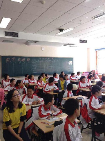 新加坡<em>克信女子中学</em>师生访问北京171中学_中