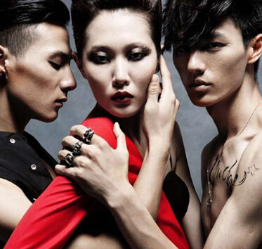 易找小白脸的女人面相