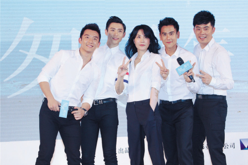 王菲献声《匆匆那年》张一白致敬80后青春