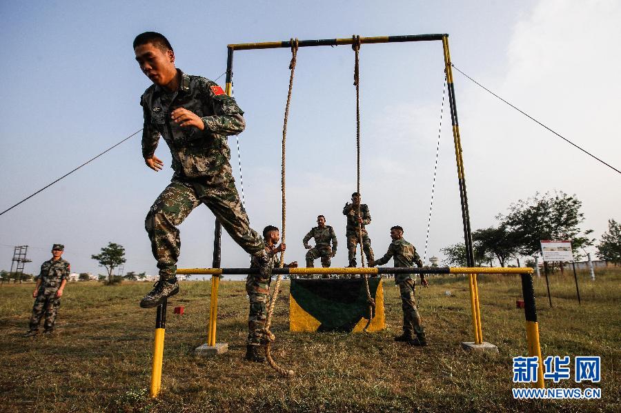 直击“携手—2014”中国印度陆军反恐联合训练[组图]