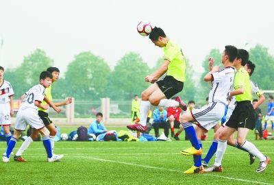 国务院今日开校园足球会议 足协新项目将启动_体育中国_中国网