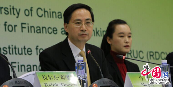 馬駿：推動中國綠色金融體系建設