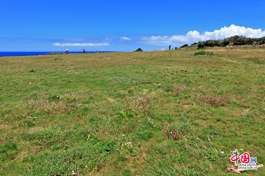 这就是当年琉求国王眼中的广博的万座毛