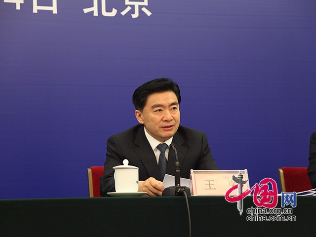 王荣:前海让香港优势在内地新一轮改革中得以